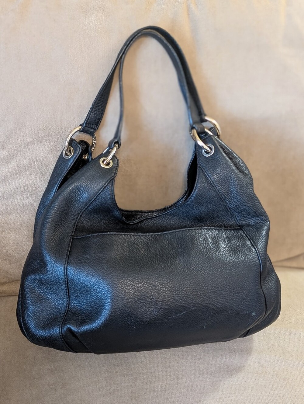 Michael Kors Soft Black Pebbled Leather Tassel Hobo Satchel Shoulder Handbag - Picture 4 of 9